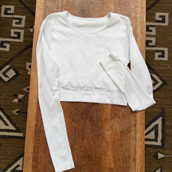 Lululemon Ebb to Street long sleeve top - Picture 7 of 9